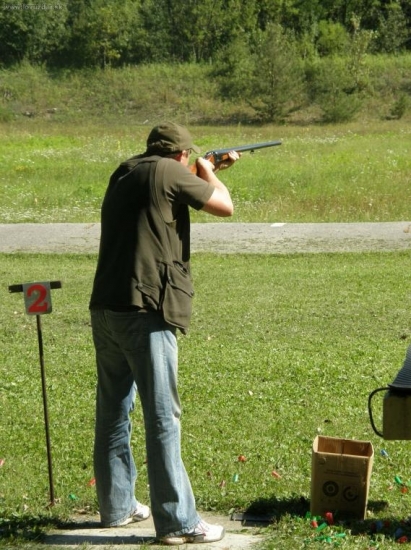 ja na strelbách 2
