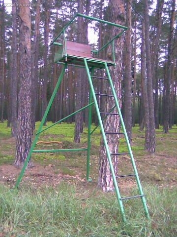 přenosný kovový posed