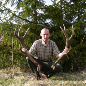 Medajlový dvanástorák