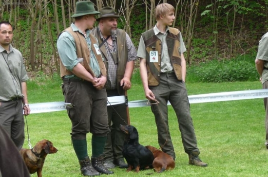 Válečná porada na Konopišti-tři Dakslové:)))