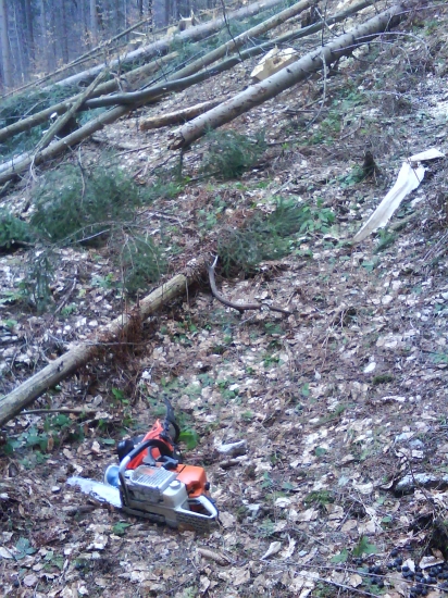 tri krat som okolo neho presiel