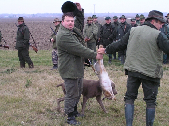 Paľo pózuje, operák pracuje