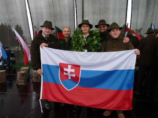Slovenska delegacia na ME vo vabeni jelenov