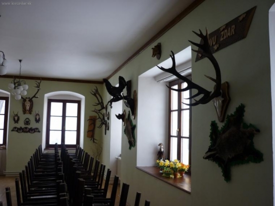 naša polovnícka miestnost