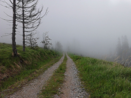 konec sweta zaciatok kludu