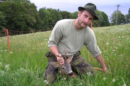 Srnec po vyproštění-těsně před vypuštěním