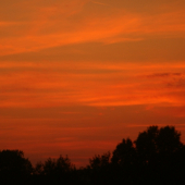 jeden pekný večer po chodníku