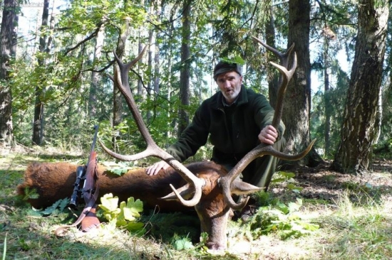 kamaratov znami z čiech