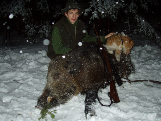 úlovek zasněžené noci