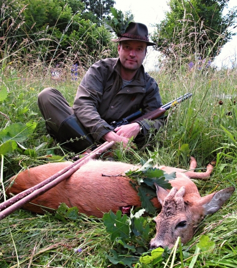 Stratený v zelenom mori.