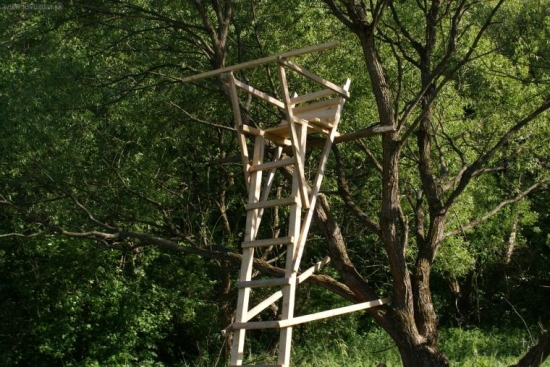 vlastnoručne postavena