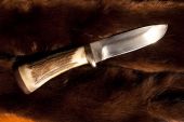 Lovecký nůž jelen