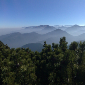 zapadne + vysoke v pozadi