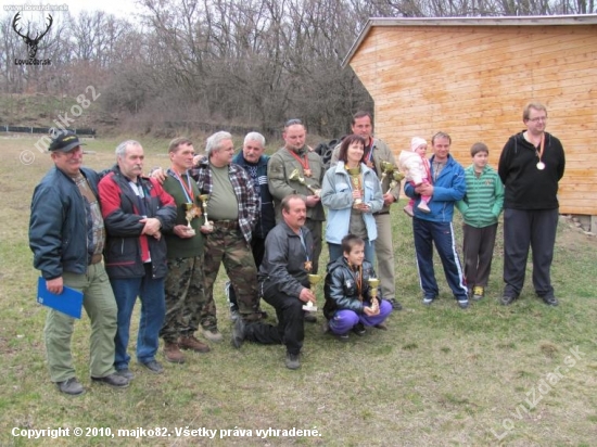 účastníci zimnej ligy ,, malokalibrovka