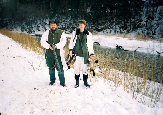 ...s Pasom na kackach :-) ...