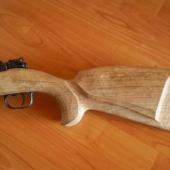 nová pažba na 30-06 sp.