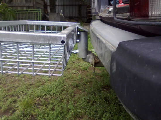 Nosič zveri na auto