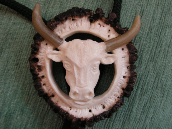 řezba býkav růži