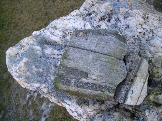 Pasíkave skaly.