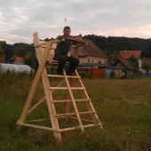 lavicka a tlk na nej