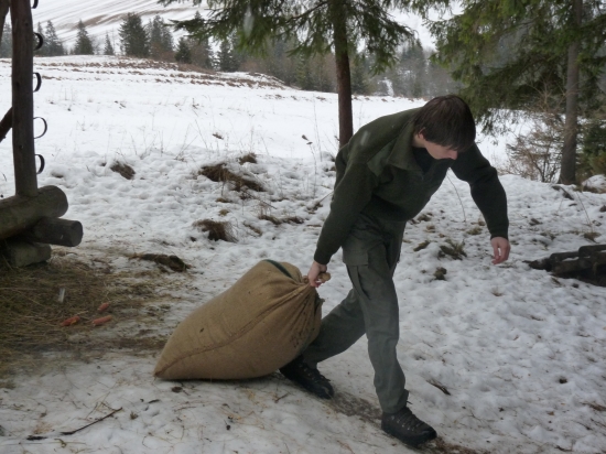 ťažké , neťažké...prikŕmiť treba