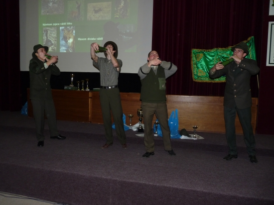 Juniori vábiči priamo v akcii  - Levice 2012
