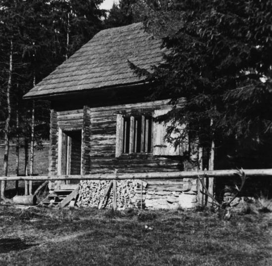 Baráčik na Závratnom