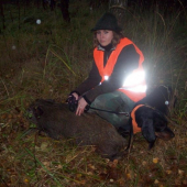 dcera a Tomík dohledal divočáka