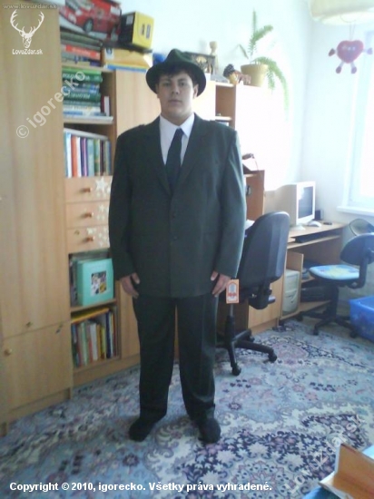 ja v novej uniforme