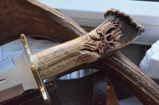 rezba do rukoväte noža - motív daniel