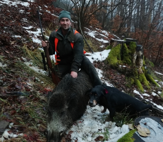 ...s kancom a Orkou...