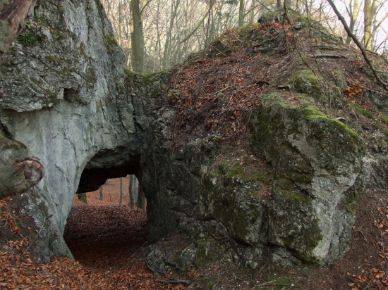 Skalná brána nad Porúbkou