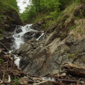 Vodopád v doline Felsenfestka