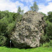 Bátovský balvan.