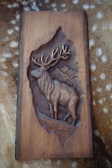 Reliéf z lipového dřeva