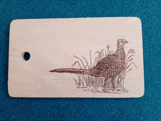 Bažant vypaleny na doštičke