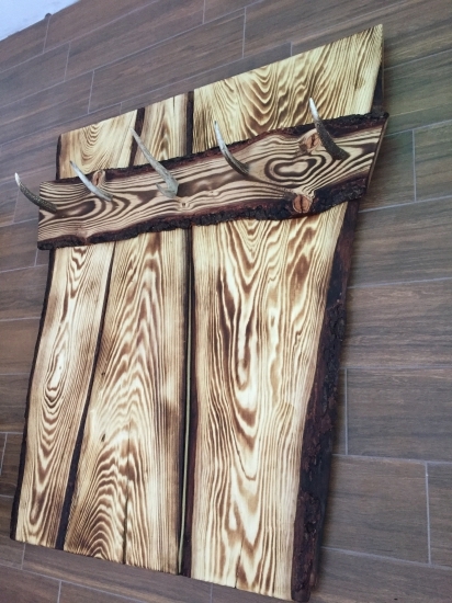 Vešiaka na kabáty.