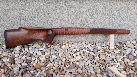 Thumbhole Cz 550