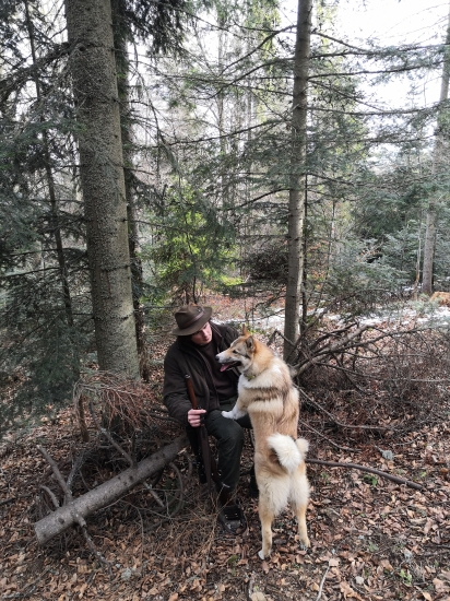 Bez neho ani na krok.