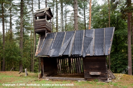 kazatelna na seníku