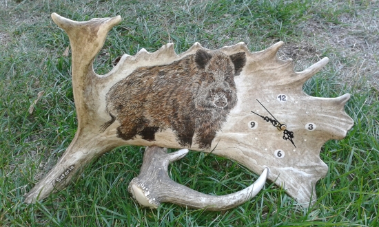 Hodiny z dančí lopaty - DIVOČÁK