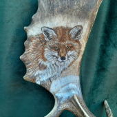 Motiv na daňčí lopatě - liška