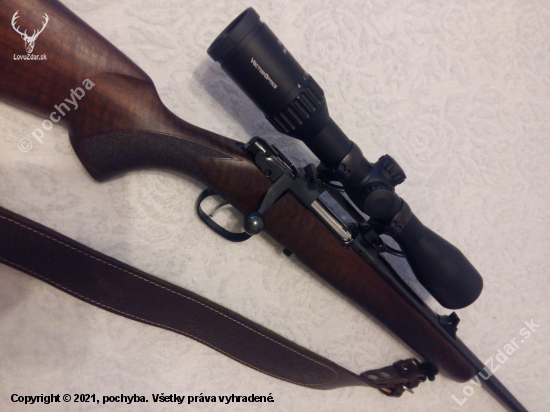 CZ 527 Carbine 7,62x39+Vector Continental 1,5-9x42