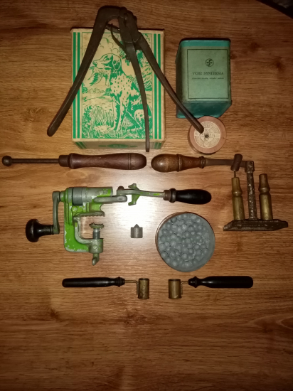 Pamiatka na starého otca a strýka