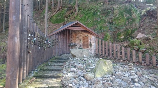 Symbolický cintorín vo Vrátnej