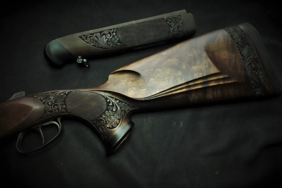 Úprava a zdobení pažby na Brno Combo