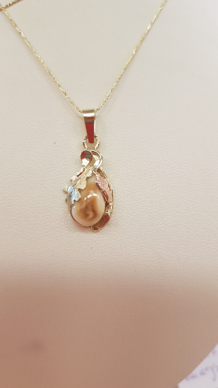 Prívesok s grandlou