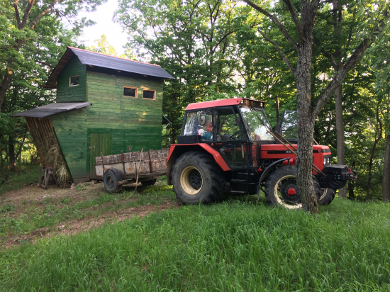 pod hrebenom bude co prezuvat
