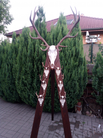 Samostatne stojaci