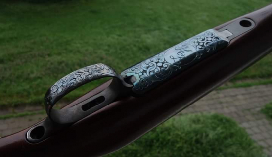 Rytina schránky a lučíku cz 550